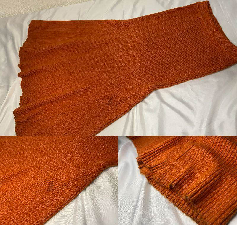 4点目：ニットのセットアップ（ボトムス）のビフォー