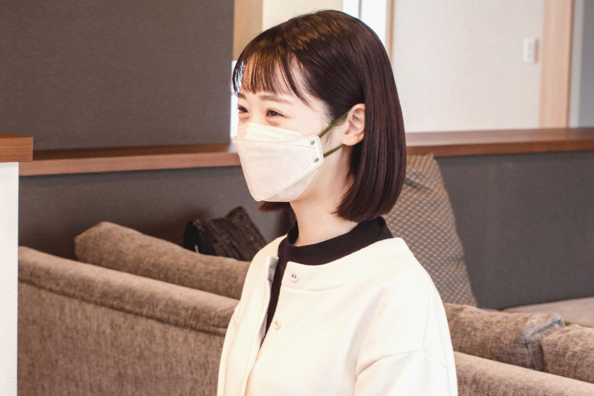 シャープクリスタルマスク（ふつうサイズ）＜ベージュ系グリーン＞