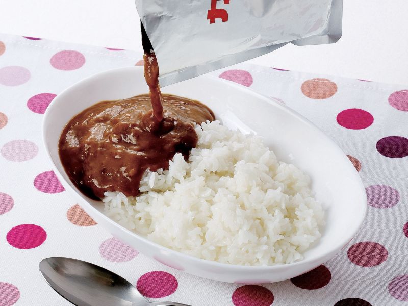 レトルトカレー＆ごはん