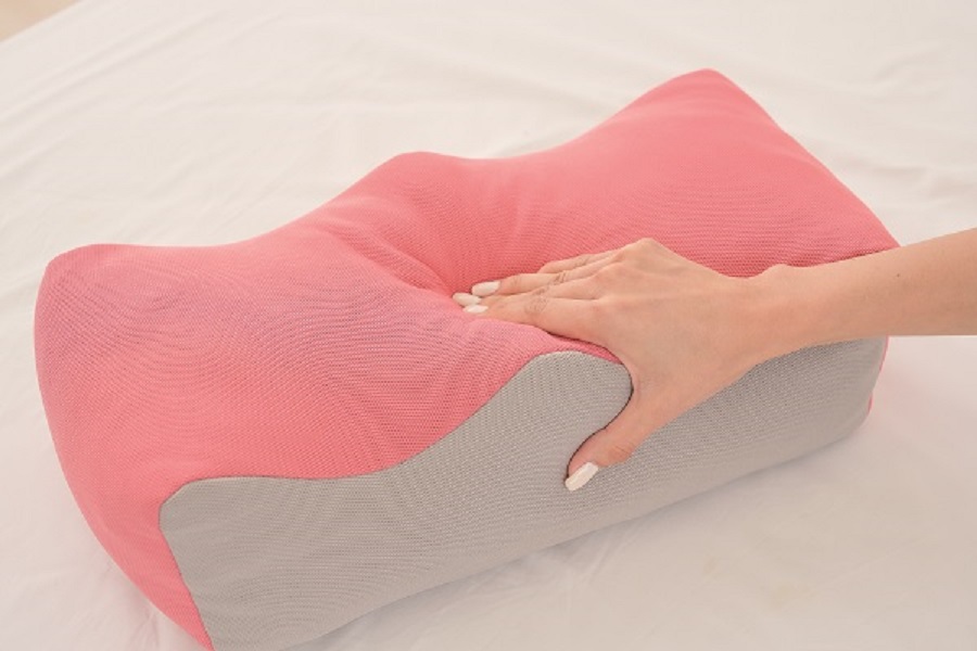 低反発フィット足らく枕（ピンク）